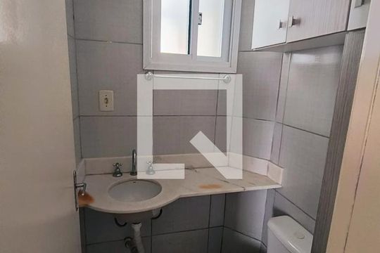 Casa à venda com 3 quartos, 136m² em Olaria, Canoas