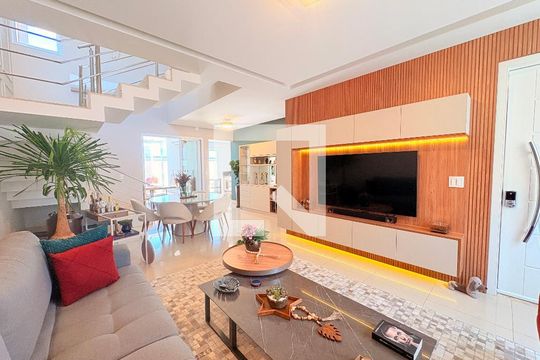 Sala de casa de condomínio à venda com 3 quartos, 193m² em Recanto Quarto Centenário, Jundiaí
