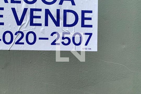Placa de casa à venda com 1 quarto, 84m² em Curicica, Rio de Janeiro