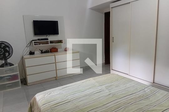 Quarto de casa para alugar com 6 quartos, 1200m² em Vargem Grande, Rio de Janeiro
