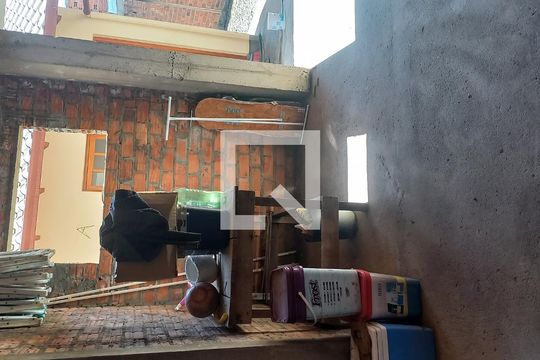 Casa à venda com 2 quartos, 99m² em Petrópolis, Novo Hamburgo
