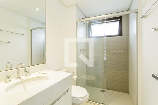 Banheiro da Suíte de apartamento para alugar com 1 quarto, 50m² em Jardim Paulistano, São Paulo