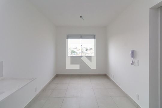 Sala/Cozinha de apartamento para alugar com 2 quartos, 32m² em Vila Nova Curuca, São Paulo