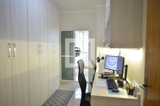 Quarto 1 de casa à venda com 3 quartos, 100m² em Parque Oratório, Santo André