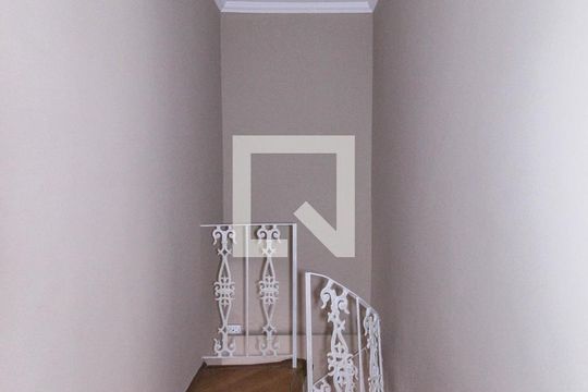 Corredor de casa à venda com 2 quartos, 68m² em Vila Progresso (zona Leste), São Paulo