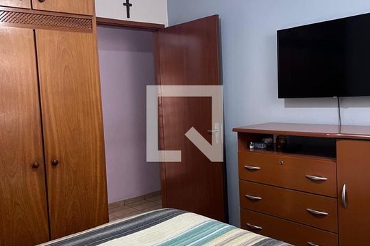 Quarto de casa à venda com 5 quartos, 243m² em Vila Joana, Jundiaí