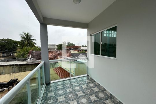 Varanda de casa para alugar com 2 quartos, 144m² em Bento Ribeiro, Rio de Janeiro