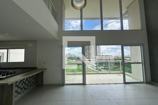Sala de apartamento para alugar com 3 quartos, 136m² em Alphaville Empresarial, Barueri
