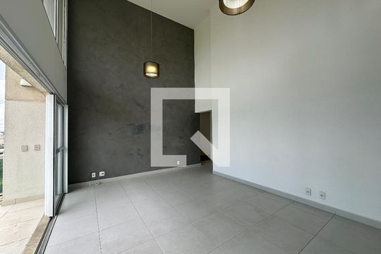 Sala de apartamento para alugar com 3 quartos, 136m² em Alphaville Empresarial, Barueri