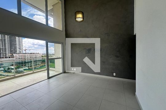 Sala de apartamento para alugar com 3 quartos, 136m² em Alphaville Empresarial, Barueri