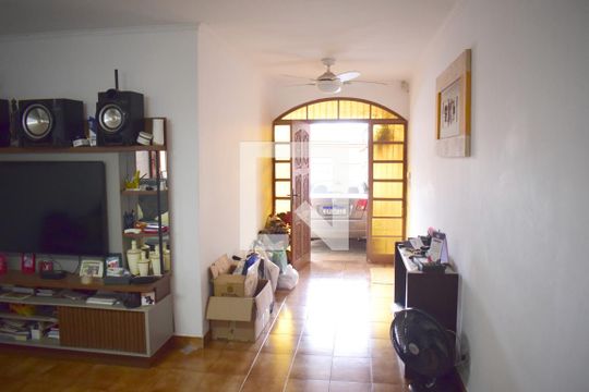 Sala de casa para alugar com 3 quartos, 250m² em Independência, Ribeirão Preto