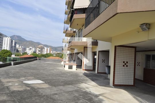 Apartamento à venda com 2 quartos, 65m² em Cachambi, Rio de Janeiro