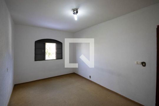 Quarto 1 de casa à venda com 3 quartos, 150m² em Vila Constança, São Paulo