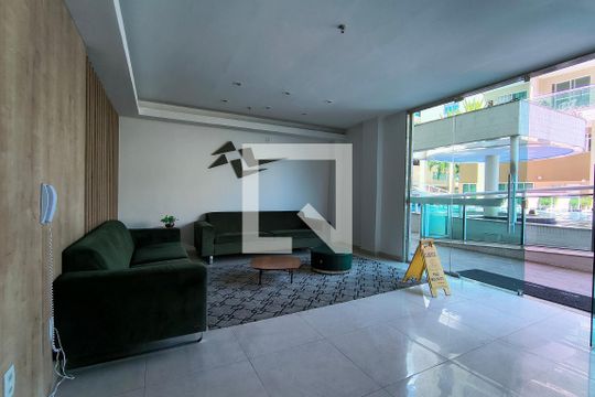 Hall de entrada de apartamento à venda com 2 quartos, 51m² em Taquara, Rio de Janeiro
