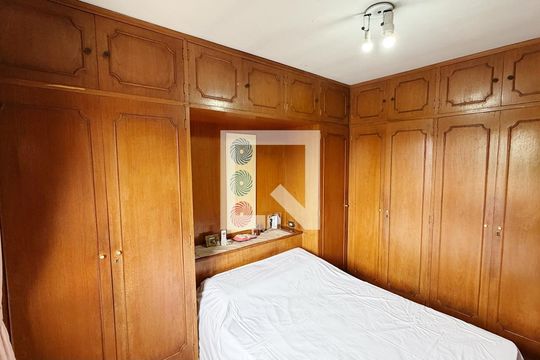 Quarto 1 de casa à venda com 3 quartos, 165m² em Jardim Ester Yolanda, São Paulo