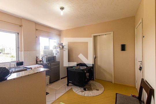 Sala/Cozinha de apartamento à venda com 1 quarto, 36m² em Água Verde, Curitiba