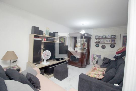 Sala de casa à venda com 3 quartos, 180m² em Cidade São Jorge, Santo André