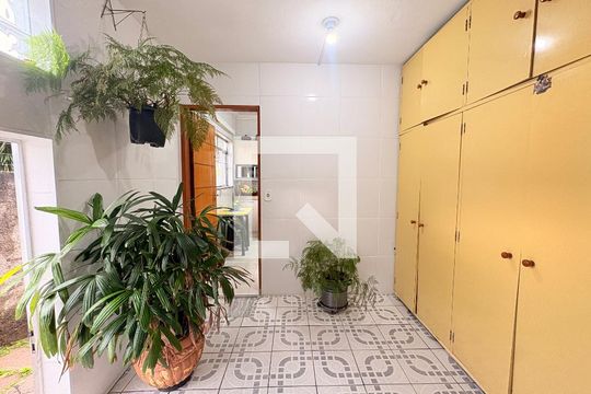Área de Serviço de casa à venda com 4 quartos, 250m² em Cidade Nova, Jundiaí
