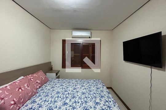Suítr de casa à venda com 3 quartos, 120m² em Feitoria, São Leopoldo