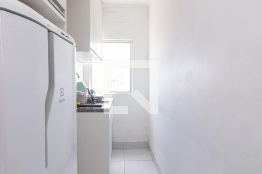 Kitnet / studio de kitnet/studio para alugar com 1 quarto, 21m² em Vila Marieta, São Paulo