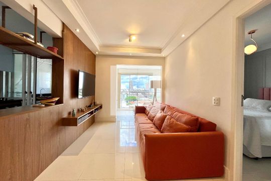 Sala de apartamento à venda com 1 quarto, 54m² em Vila Alexandria, São Paulo