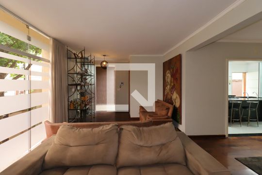 Sala de casa à venda com 3 quartos, 235m² em Vila Curuçá, Santo André