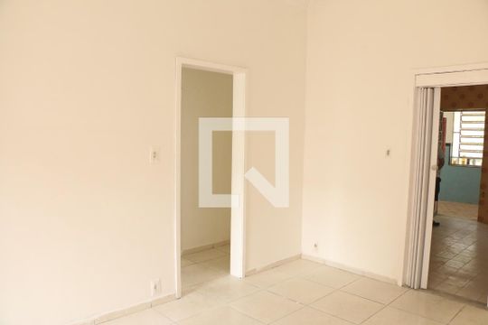 sala de casa para alugar com 2 quartos, 120m² em Centro, Nova Iguaçu