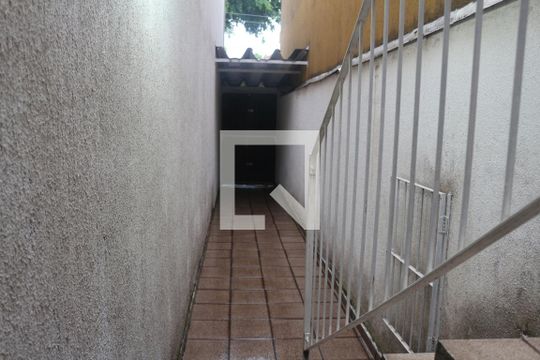 Quintal de casa à venda com 3 quartos, 129m² em Olímpico, São Caetano do Sul