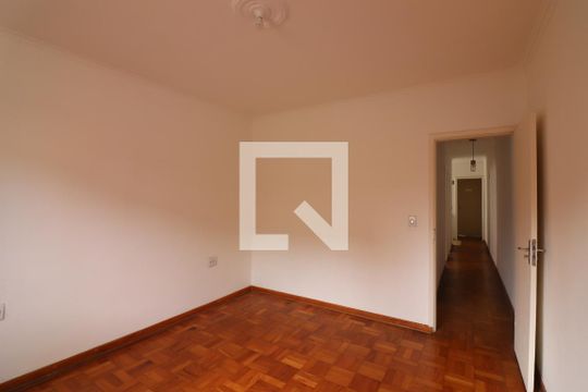 Quarto 5 de casa para alugar com 5 quartos, 260m² em Jardim do Mar, São Bernardo do Campo