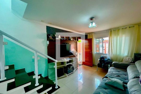 Sala de casa à venda com 3 quartos, 160m² em Jardim Rizzo, Guarulhos