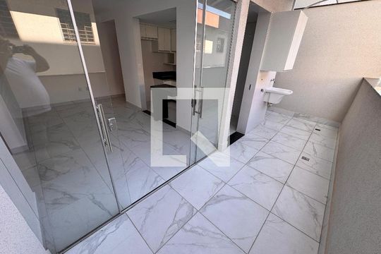 Apartamento à venda com 2 quartos, 110m² em Santa Branca, Belo Horizonte