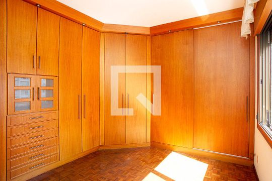 Quarto 1 Suíte de apartamento para alugar com 3 quartos, 170m² em Independência, Porto Alegre