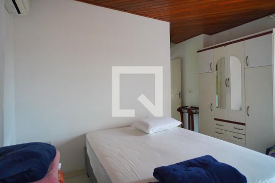 Quarto  Suite  de casa à venda com 2 quartos, 100m² em Ipanema, Porto Alegre