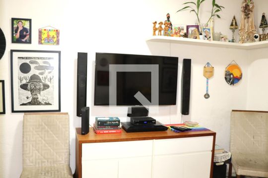 Sala de apartamento à venda com 1 quarto, 40m² em Bela Vista, São Paulo