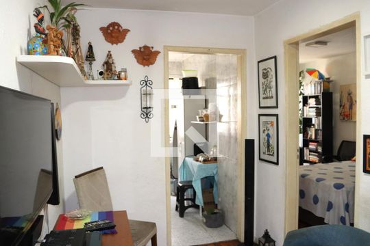Sala de apartamento à venda com 1 quarto, 40m² em Bela Vista, São Paulo