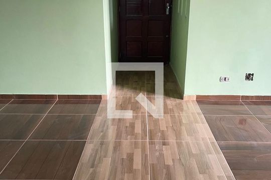 Sala de apartamento para alugar com 2 quartos, 63m² em Veloso, Osasco