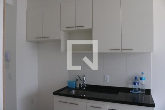Sala e Cozinha Integrada de apartamento para alugar com 1 quarto, 24m² em Pompeia, São Paulo