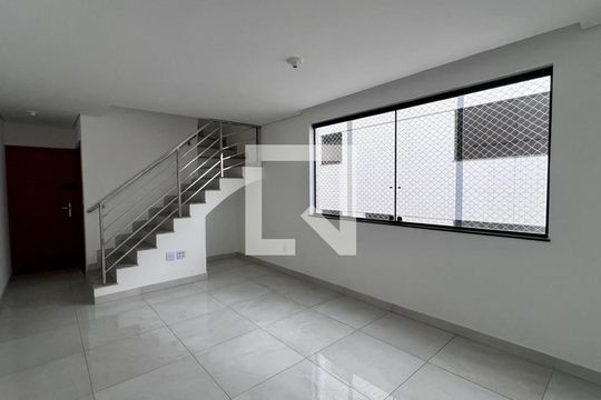 sala  de apartamento para alugar com 3 quartos, 130m² em Monsenhor Messias, Belo Horizonte