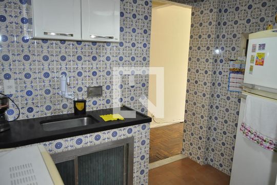 Apartamento para alugar com 3 quartos, 60m² em Todos Os Santos, Rio de Janeiro