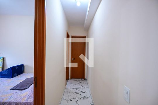 Corredor de apartamento para alugar com 2 quartos, 44m² em Jardim Boa Vista (zona Oeste), São Paulo