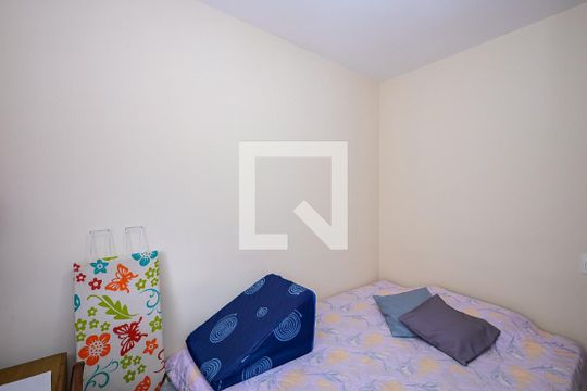 Quarto 1 de apartamento para alugar com 2 quartos, 44m² em Jardim Boa Vista (zona Oeste), São Paulo