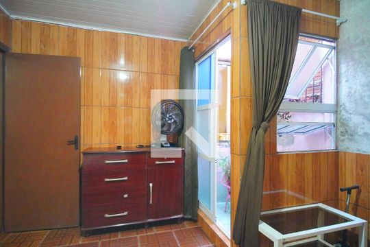 Quarto 2 de casa à venda com 3 quartos, 300m² em Campestre, São Leopoldo