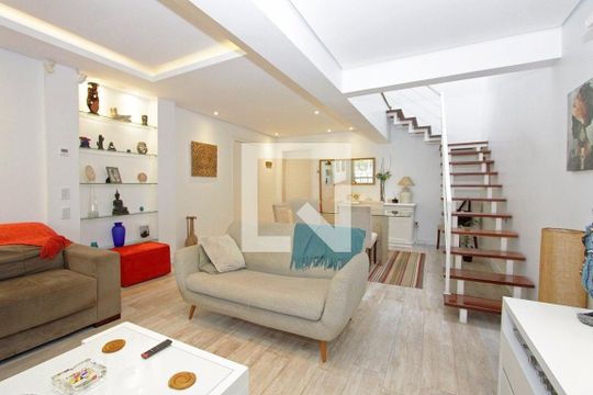 Sala  de casa para alugar com 4 quartos, 510m² em Boa Vista, Porto Alegre