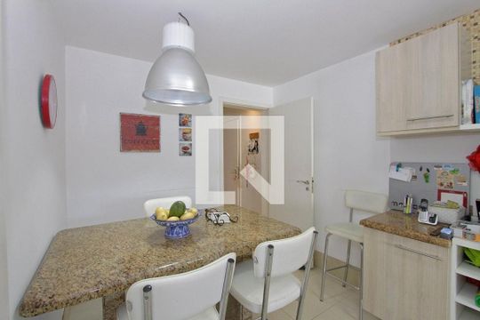 Cozinha  de casa para alugar com 4 quartos, 510m² em Boa Vista, Porto Alegre