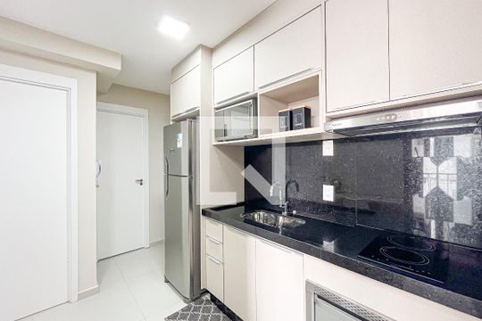 Sala/Cozinha de apartamento à venda com 2 quartos, 35m² em Barra Funda, São Paulo
