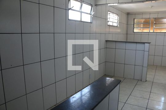 Cozinha de casa para alugar com 2 quartos, 60m² em Vila Sacra Família, Nova Iguaçu