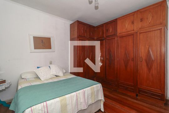 Quarto Suíte de casa à venda com 3 quartos, 178m² em Jardim Itu, Porto Alegre