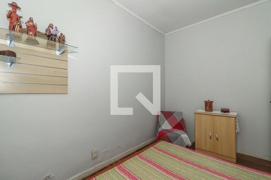 Quarto 3 de casa à venda com 3 quartos, 178m² em Jardim Itu, Porto Alegre