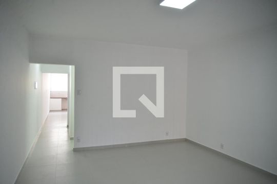 Sala de casa à venda com 3 quartos, 168m² em Jardim Bela Vista, Santo André
