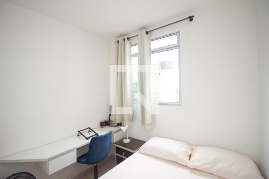 Quarto 2 de apartamento para alugar com 2 quartos, 61m² em Califórnia, Belo Horizonte